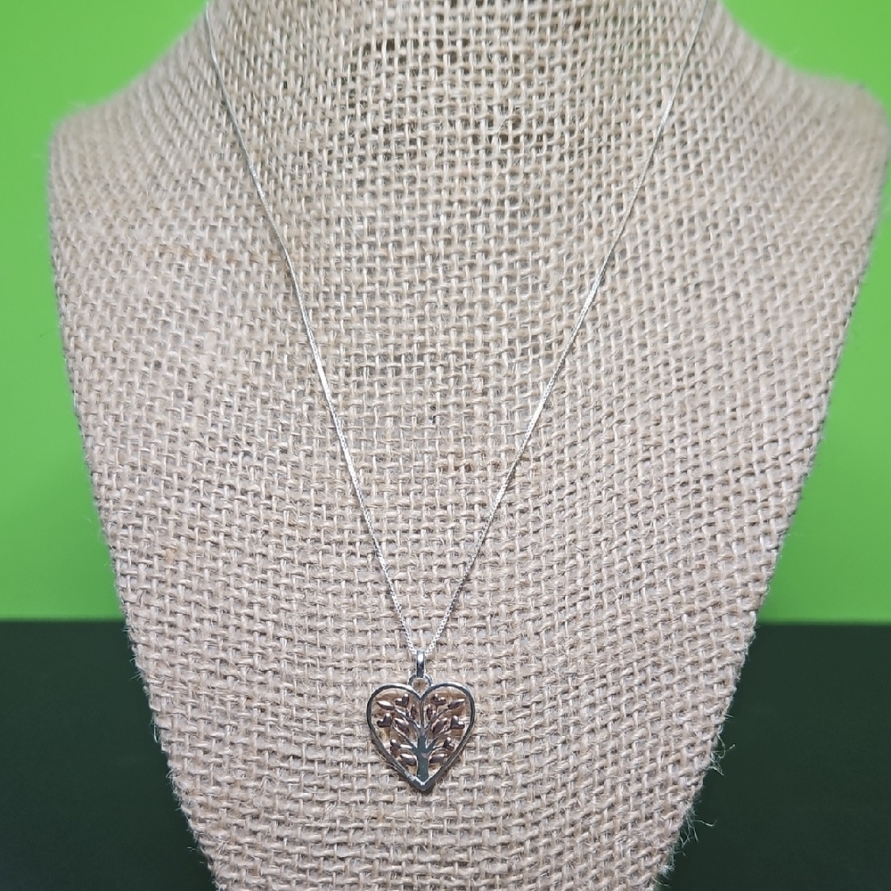 18" Elegant Silver Copper Heart & Tree Necklace